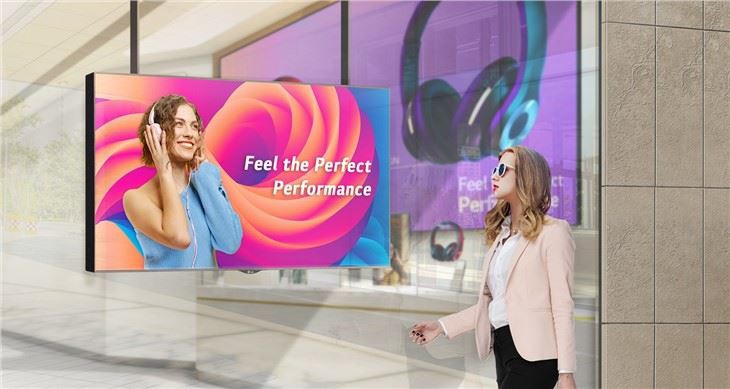 Outdoor High Bright Monitor